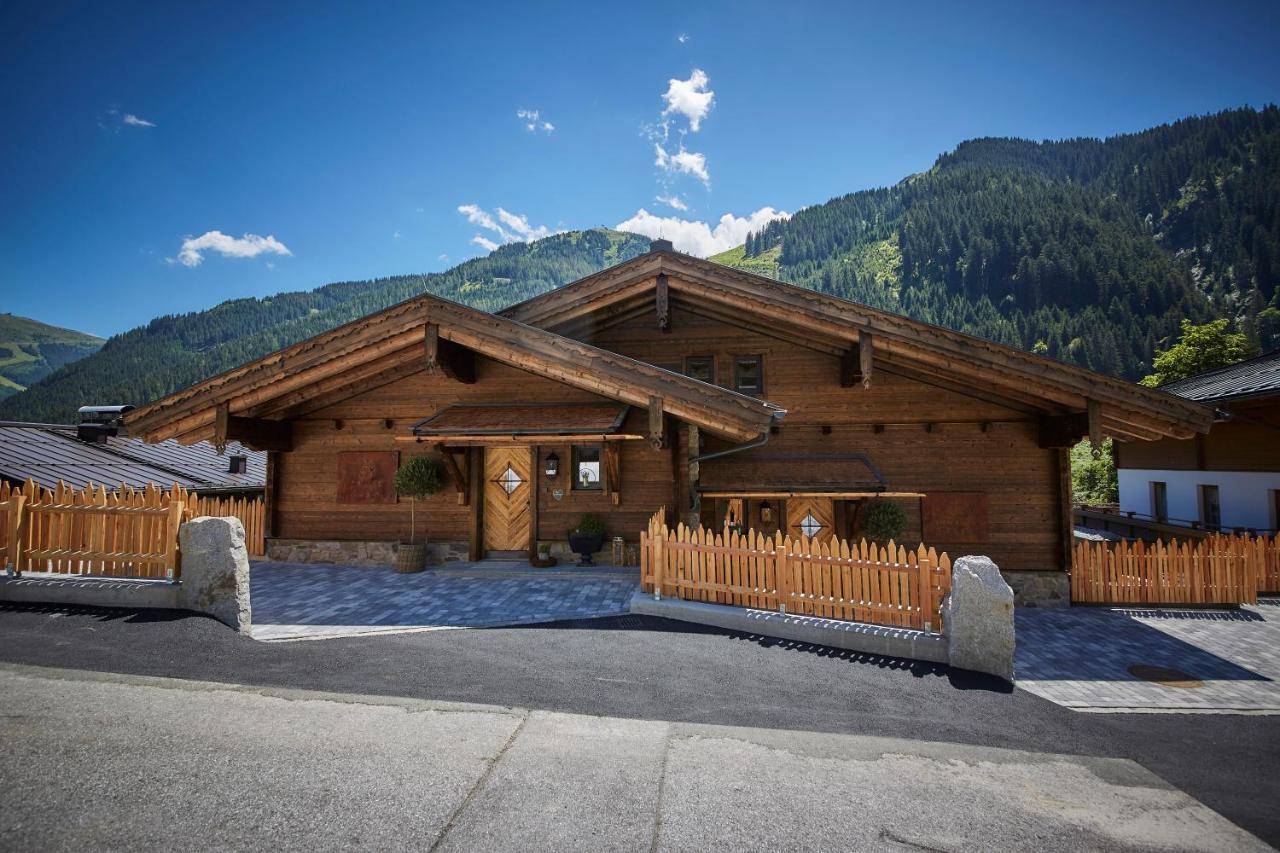 Dirndl Und Buam Chalet